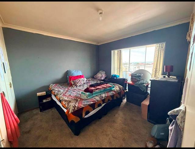 2 BEDROOM APARTMENT FOR SALE IN SYDENHAM